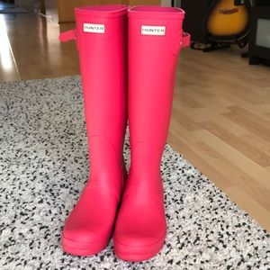 HUNTER Tall mate rain/winter boots pink size 9